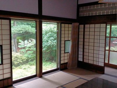 築１００年の古民家と蔵２棟